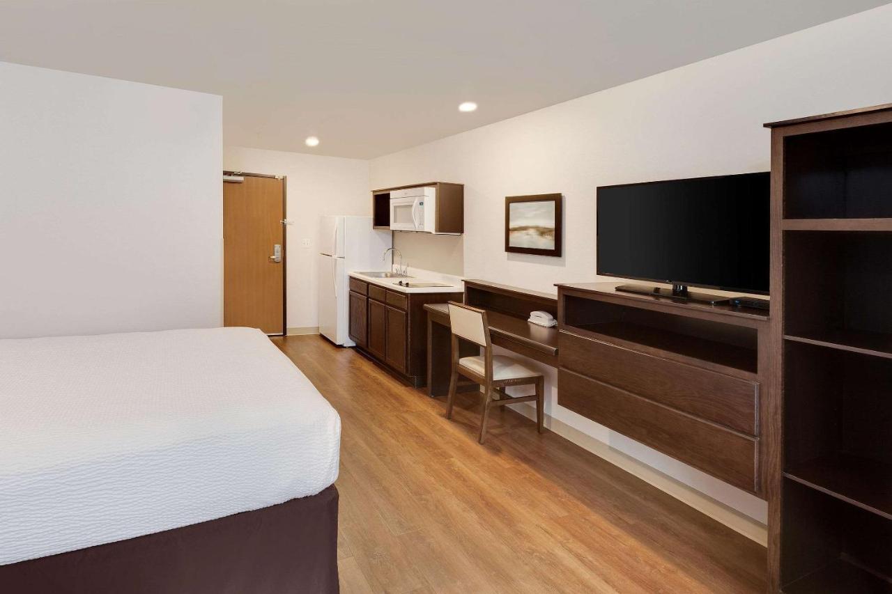 אירווינג Woodspring Suites Las Colinas - Northwest Dallas מראה חיצוני תמונה